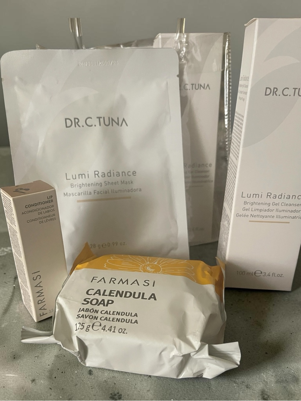 SPA SETS DR. C. TUNA Lumi Radiance Brightening Skincare Set with Calendula Soap